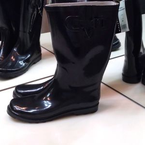 misty mountain rain boots